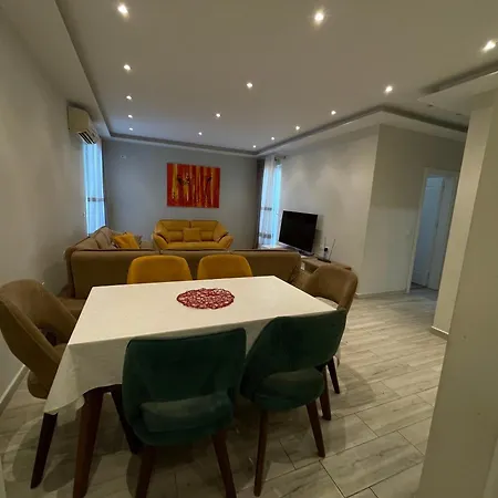 Joeli Beachfront Апартаменты Дуррес